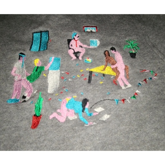 Carne Bollente Office Party,  Gray Crewneck, Men's Size Small - Picture 3 of 4